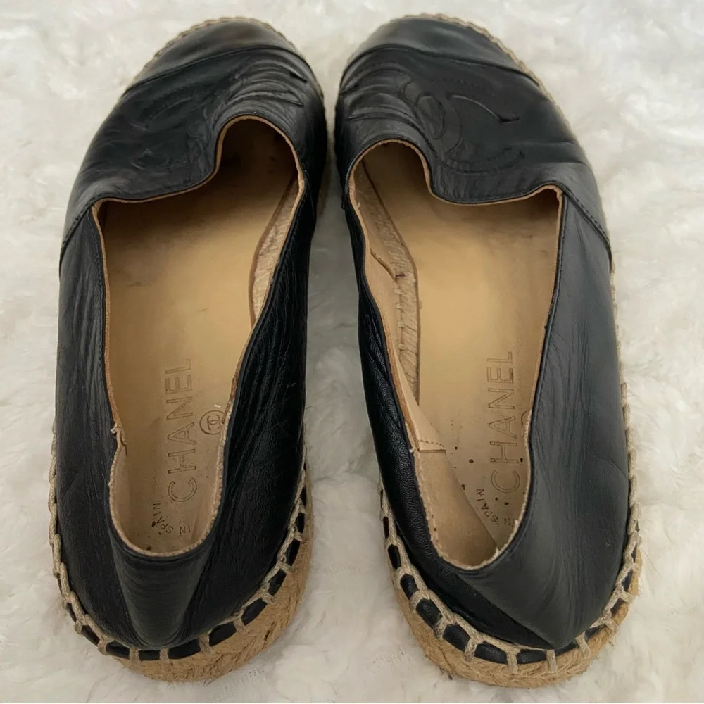 Chanel Black Lambskin Leather Espadrilles Flats Slip on CC Logo
